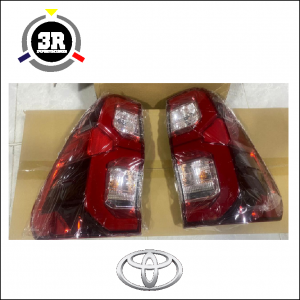 JUEGO DE STOP TOYOYA HILUX CON LED 2016 - 2023 OPCION DE UNIDAD