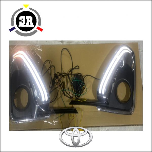 TAPA DE EXPLORADORA CON LED DE TOYOTA FORTUNER 2017 - 2021